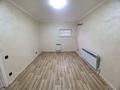 Офисы, образование, кабинеты и рабочие места · 180 м² за 700 000 ₸ в Алматы, Алатауский р-н — фото 14