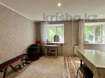 3-комнатная квартира · 48.3 м² · 1/5 этаж, мкр Новый Город, Бухар Жырау 79 — 45-й квартал, ЖД и автовокзал за 18.5 млн ₸ в Караганде, Казыбек би р-н