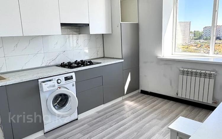 1-комнатная квартира · 46.7 м² · 3/9 этаж, мкр. Алтын орда, Мустафы Шокая 2 за 200 000 ₸ в Актобе — фото 2
