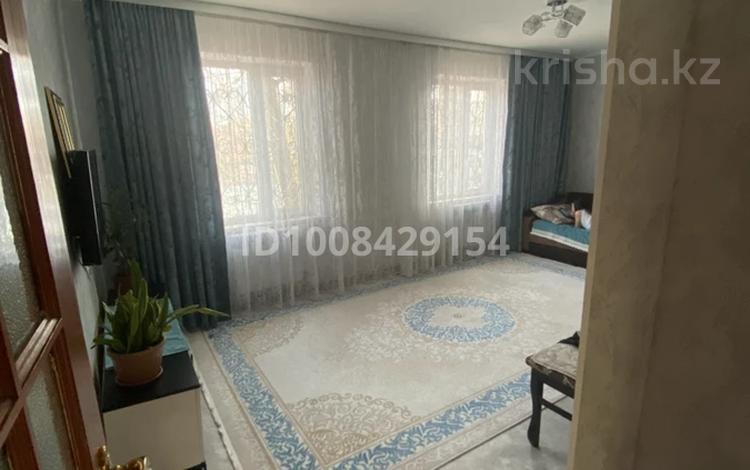 3-бөлмелі пәтер · 60 м² · 2/5 қабат, Малькеева 55 — Возле налоговой, бағасы: 30 млн ₸ в Талгаре — фото 2