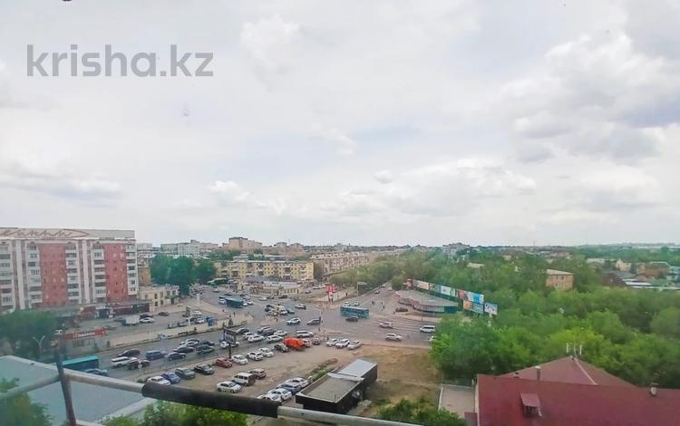 3-комнатная квартира · 63.1 м² · 8/9 этаж, мкр Новый Город, Абдирова 25 за 32 млн ₸ в Караганде, Казыбек би р-н — фото 2