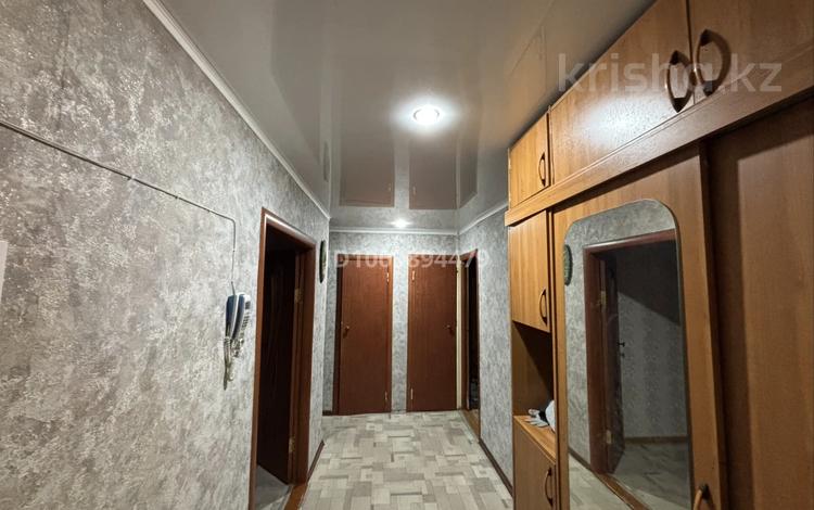 3-комнатная квартира · 64.9 м² · 3/5 этаж, Валиханова 11 за 12.5 млн 〒 в Алге — фото 2