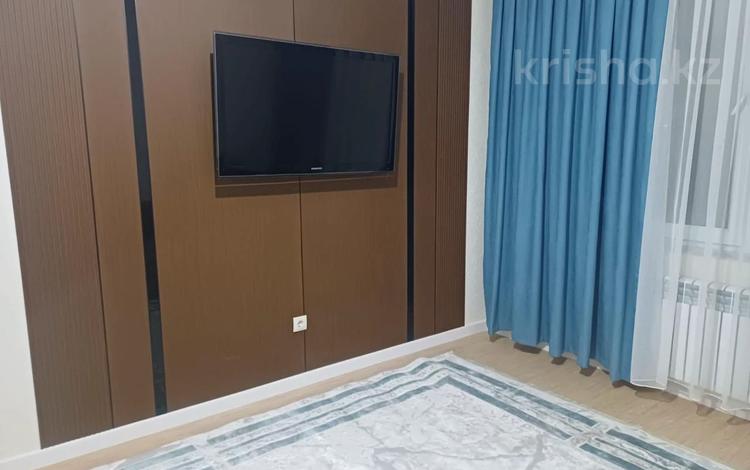 2-комнатная квартира · 65 м² · 3/10 этаж, Куаныша Толеметова 50/6 за 250 000 ₸ в Шымкенте, Абайский р-н — фото 5