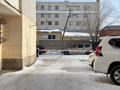 Свободное назначение, офисы, магазины и бутики, салоны красоты, медцентры и аптеки, образование, развлечения, конференц-залы, кабинеты и рабочие места, студии · 105.4 м² за 700 000 ₸ в Астане, Сарыарка р-н — фото 30