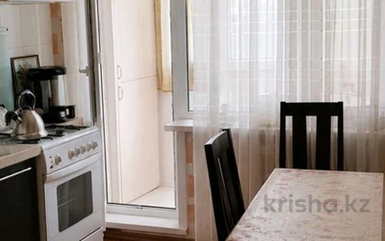 2-комнатная квартира · 50.4 м² · 4/5 этаж, 40 лет победы 72/1 за 15 млн ₸ в Шахтинске — фото 2
