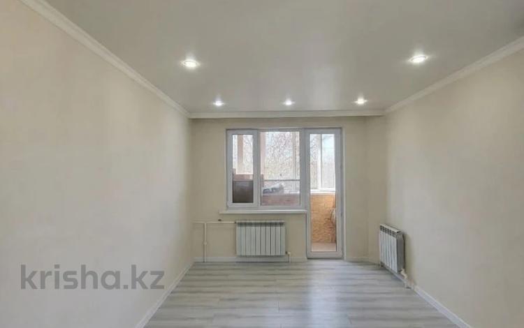1-комнатная квартира · 32 м² · 5/5 этаж, Гагарина за 10.5 млн ₸ в Уральске — фото 2