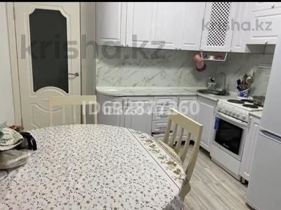2-комнатная квартира · 67 м² · 4/5 этаж, Пр Сатпаева 143/2 за 17.5 млн ₸
