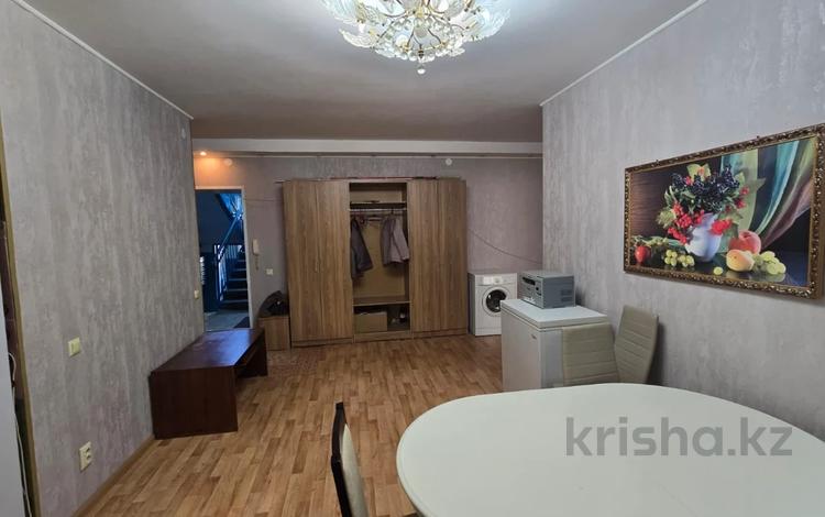 3-комнатная квартира · 54.3 м² · 1 этаж, Бородина за 18 млн ₸ в Костанае — фото 3