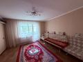 2-бөлмелі пәтер · 52.8 м² · 2/10 қабат, Гүлдер 2 ш/а., Таттимбета 9 — Напротив 3 поликлиники, бағасы: 25 млн ₸ в Караганде, Казыбек би р-н
