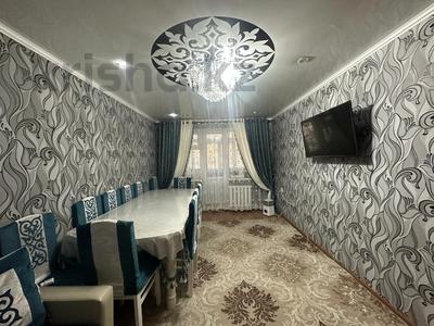 2-комнатная квартира, 44 м², 2/5 этаж, Абая за 9.5 млн 〒 в Темиртау