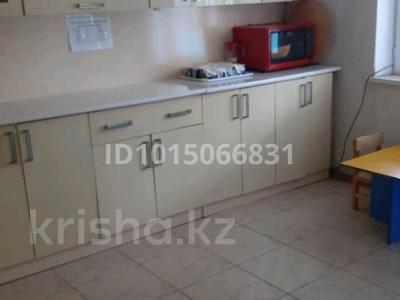 Жеке үй · 7 бөлме · 240 м² · 6 жүзд., 112 квартал ш/а., Юннатов 10, бағасы: 36 млн ₸ в Шымкенте, Туран р-н