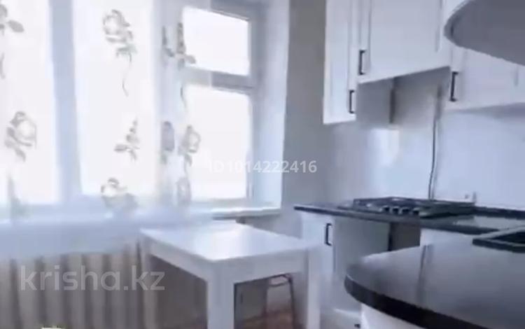 1-бөлмелі пәтер · 40 м² · 6/9 қабат, Астана ш/а., Сырым Датов көшесі 19, бағасы: 12 млн ₸ в Уральске, мкр Астана — фото 2