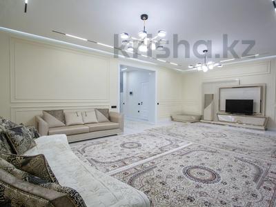 5-бөлмелі пәтер · 300 м², мкр. Мамыр-1 27, бағасы: 212 млн ₸ в Алматы, Ауэзовский р-н