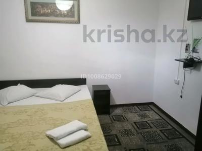 2-комнатная квартира · 20 м², мкр Астана, Сулейманова 98 за 10 000 〒 в Таразе