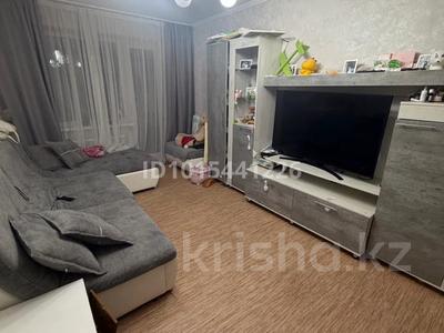 2-бөлмелі пәтер · 52.7 м² · 2/9 қабат, 11а шағынауданы 21, бағасы: 13.5 млн ₸ в Караганде, Алихана Бокейханова р-н