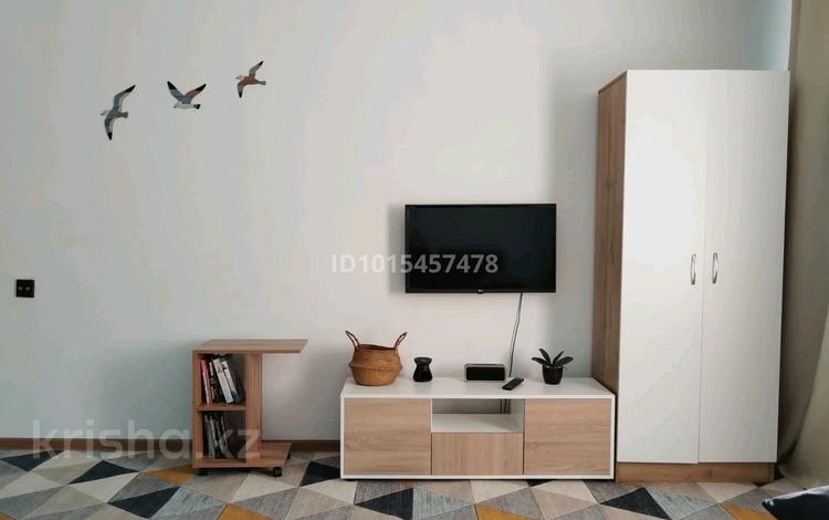 1-бөлмелі пәтер · 35 м² · 1/9 қабат, Мкр.7 51 — Напротив магазина Светофор, бағасы: 10 000 ₸ в Степногорске — фото 2