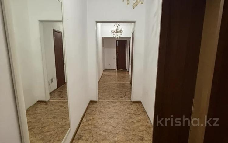 2-бөлмелі пәтер · 70 м² · 4/5 қабат, Болашак 21, бағасы: 130 000 ₸ в Талдыкоргане, мкр Болашак — фото 2