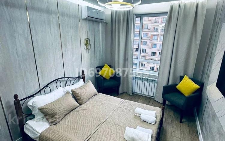 2-бөлмелі пәтер · 60 м² · 10/15 қабат, Жандосова 94А, бағасы: 350 000 ₸ в Алматы, Бостандыкский р-н — фото 2