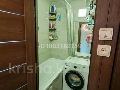 4-комнатная квартира · 58.8 м² · 2/5 этаж, Потанина 33 — Гастроном Жастар за 25.6 млн ₸ в Усть-Каменогорске, Ульбинский