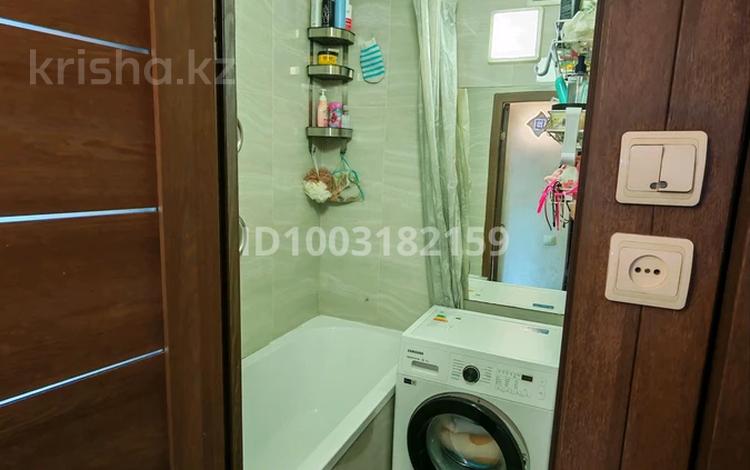 4-бөлмелі пәтер · 58.8 м² · 2/5 қабат, Потанина 33 — Гастроном Жастар, бағасы: 25.6 млн ₸ в Усть-Каменогорске, Ульбинский — фото 26
