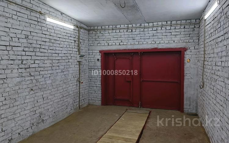 Гараж · 20 м² · Жукова 39 — Шмелев лог, бағасы: 30 000 ₸ в Усть-Каменогорске, Ульбинский — фото 2