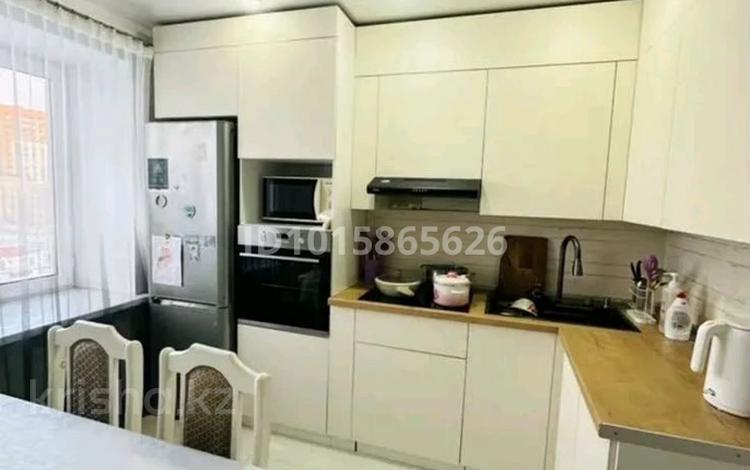 3-комнатная квартира · 76 м² · 7/9 этаж, кенен азербаева 8 за 36 млн ₸ в Астане, Алматы р-н — фото 2