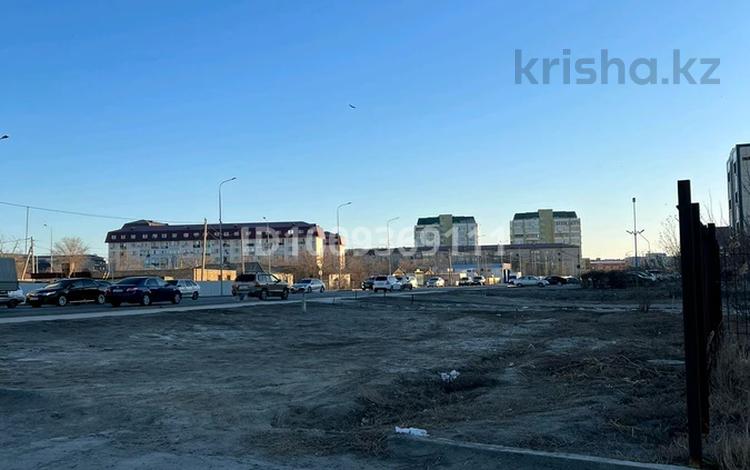 Отдельный дом · 7 комнат · 200 м² · 7 сот., Курмангазы — Угол Жарбосынова за 120 млн ₸ в Атырау — фото 2