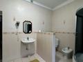 Отдельный дом · 7 комнат · 200 м² · 7 сот., Курмангазы — Угол Жарбосынова за 120 млн ₸ в Атырау — фото 11