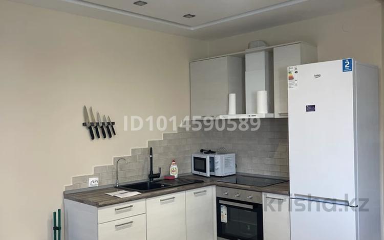 1-комнатная квартира · 48 м² · 7/17 этаж, Достык 138 за 60 млн ₸ в Алматы, Медеуский р-н — фото 2