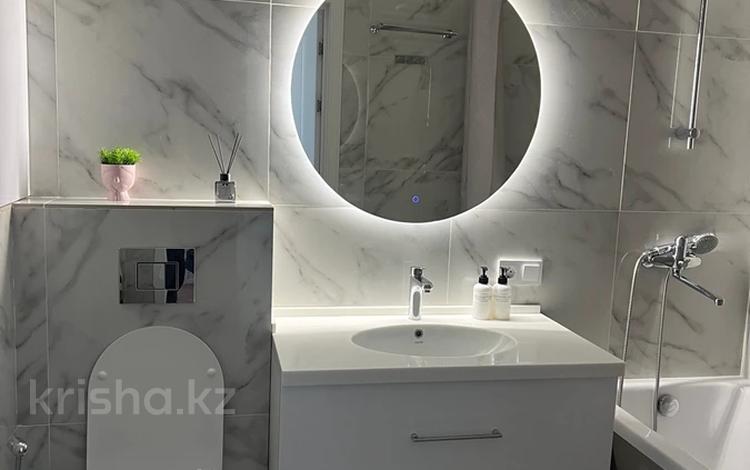 2-комнатная квартира · 55 м² · 9/10 этаж, 18А мкр 1 за 16 000 〒 в Актау — фото 8