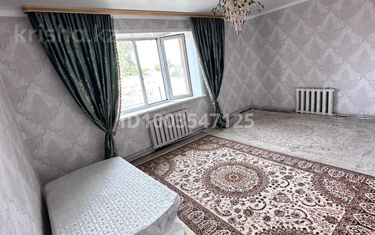 Часть дома · 3 комнаты · 57.6 м² · 10 сот., Жаяу Муса 26/2 — Село Заря, отделение Бирлик за 13 млн 〒 в Павлодаре — фото 2