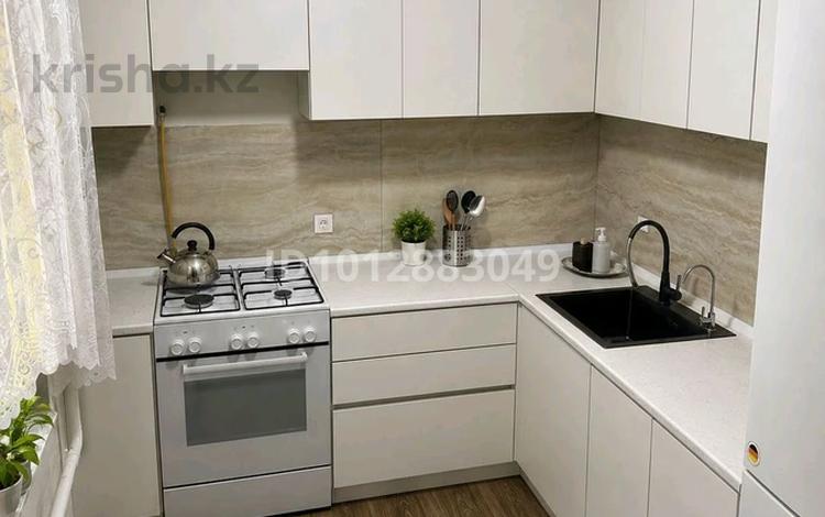 1-комнатная квартира · 50 м² · 3/5 этаж, проспект Абая 1 за 9.5 млн ₸ в Хромтау — фото 2