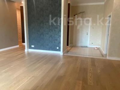 4-комнатная квартира · 183 м² · 7/8 этаж, Кабанбай Батыра 13 за 600 000 〒 в Астане, Есильский р-н