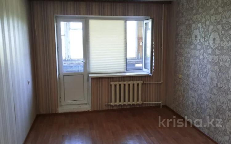 2-комнатная квартира · 42.4 м² · 2/5 этаж, 6 микрорайон за 10 млн ₸ в Темиртау — фото 2