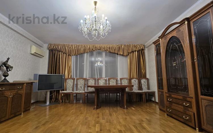 3-комнатная квартира · 120 м² · 4/9 этаж, Шашкина 9а — Аль-Фараби за 550 000 ₸ в Алматы, Медеуский р-н — фото 3