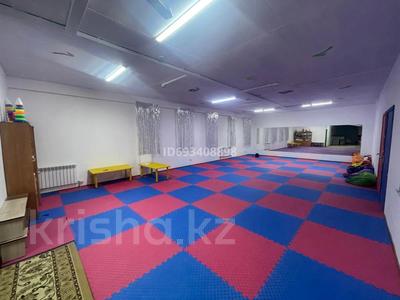 Кеңселер, дүкендер мен бутиктер • 177.5 м², бағасы: 80 млн 〒 в Астане, Алматы р-н