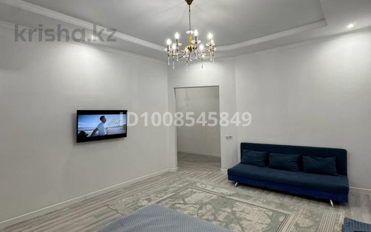 3-бөлмелі пәтер · 105 м² · 11/12 қабат, мкр 11, Аз-Наурыз 144 — 11-й 12-й микрорайон, бағасы: 31 000 ₸ в Актобе — фото 2