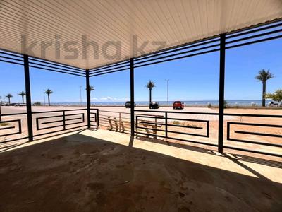 Общепит, бани, гостиницы и зоны отдыха, развлечения · 182.2 м² за 80 млн 〒 в Актау, мкр "Самал"