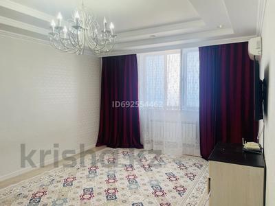 2-бөлмелі пәтер, 78 м², 18/20 қабат ай сайын, 17-й мкр 5, бағасы: 300 000 〒 в Актау, 17-й мкр