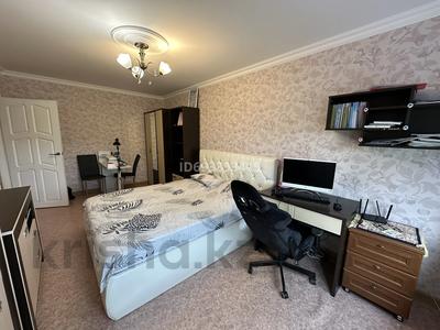 Продажа квартир в Павлодарской обл.: 5-комнатная квартира · 123.5 м² · 4/5 этаж, Торайгырова 42 за 35.5 млн 〒 5-комнатная квартира · 123.5 м² · 4/5 этаж, Торайгырова 42 за 35.5 млн 〒 в Павлодаре