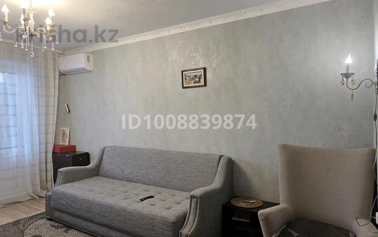 3-бөлмелі пәтер · 63 м² · 2/5 қабат, Абылай хана 41/2 — Рядом находится торговый дом Арай, бағасы: 28.3 млн ₸ в Астане, Алматы р-н — фото 11