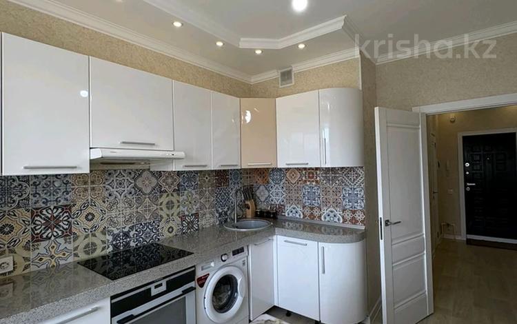 2-комнатная квартира · 65 м² · 8/16 этаж, мкр Юго-Восток, Шахтеров 52 — СМ Корзина, НИШ за 29.5 млн ₸ в Караганде, Казыбек би р-н — фото 2