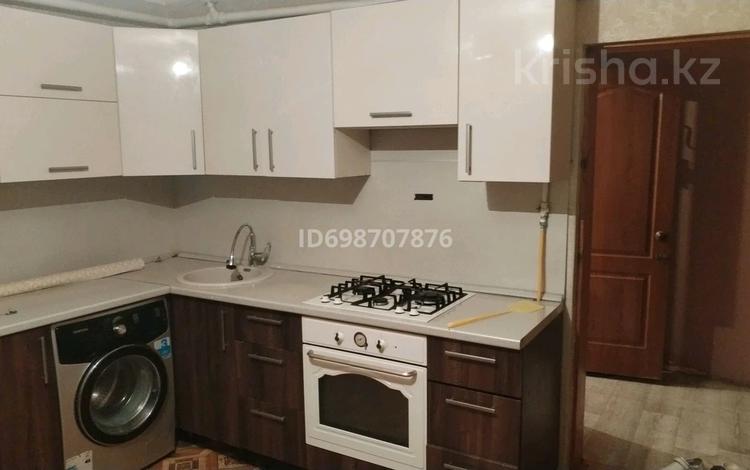 Отдельный дом · 4 комнаты · 85 м² · 10 сот., мкр Азаулы, Крупская 12 — Крупская 12 возле акимат за 20.5 млн ₸ в Уральске — фото 9