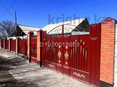 Жеке үй · 10 бөлме · 220 м² · 8 жүзд., Жамбыл Жабаев 36, бағасы: 22 млн ₸ в Шиели