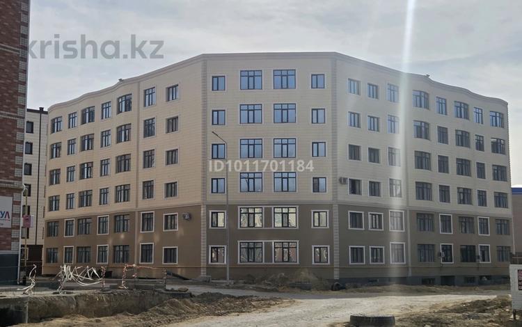 1-бөлмелі пәтер · 73 м² · 4/6 қабат, 20-й мкр, 20-ш/а. Жк Сармат — Кольцевой Монумент қасында, бағасы: 13 млн ₸ в Актау — фото 2