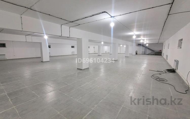 Свободное назначение, склады, фитнес и спорт, образование, конференц-залы, студии · 500 м² за 1 млн 〒 в Актобе, мкр. Курмыш — фото 7
