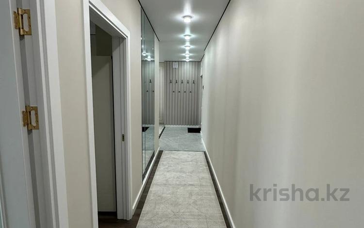 2-комнатная квартира · 60 м², Толеметова 13 А за 270 000 ₸ в Шымкенте, Абайский р-н — фото 2
