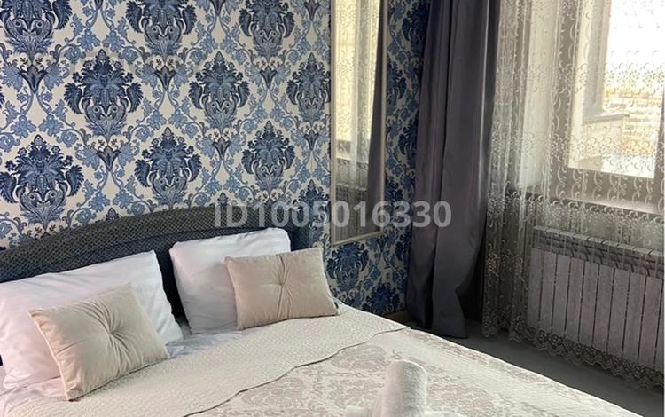 1-бөлмелі пәтер · 47 м² · 10/17 қабат, Жарокова 137 — Метро Алатау, бағасы: 15 000 〒 в Алматы, Бостандыкский р-н — фото 2