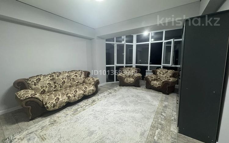 1-бөлмелі пәтер · 50 м² · 4/5 қабат, Абылай хана 2/5, бағасы: 210 000 ₸ в Каскелене — фото 2