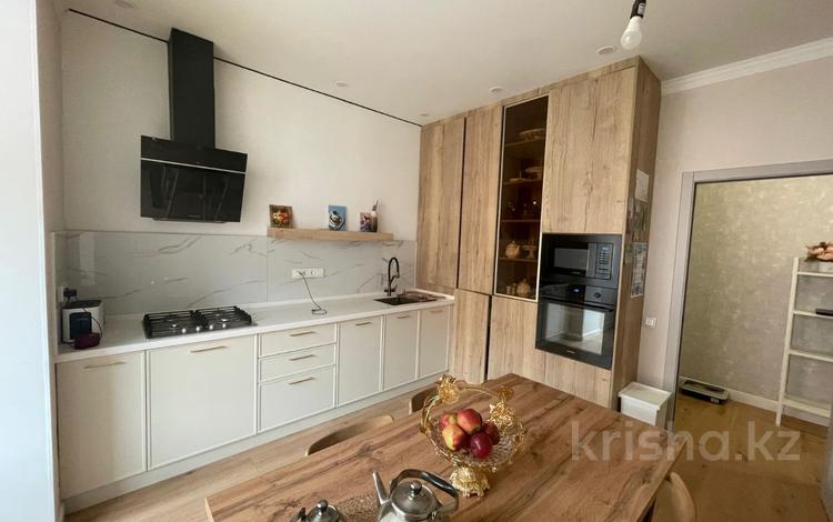 3-комнатная квартира · 104 м² · 3/5 этаж, мкр. Алтын орда за 45 млн ₸ в Актобе — фото 8
